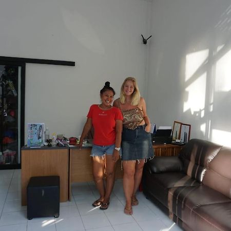 Dudu'S Hostel Koh Tao Exteriör bild